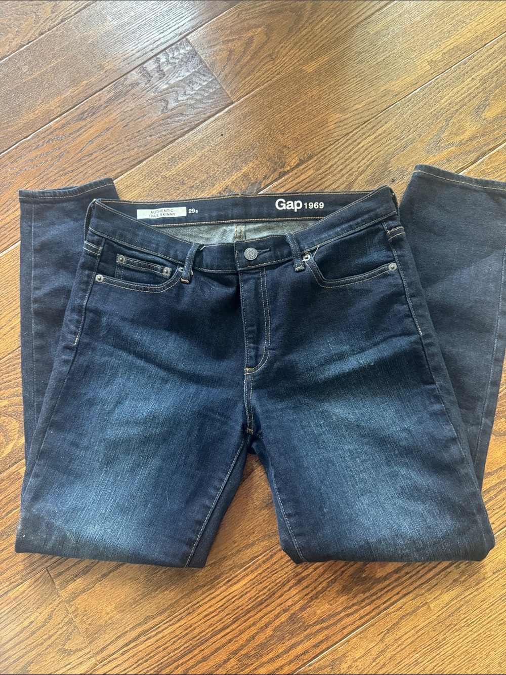 GAP Women's Dark Indigo Skinny Jeans